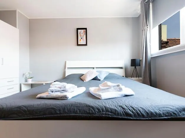Lovely 1-Bedroom Apartment In The Center Of Sofía