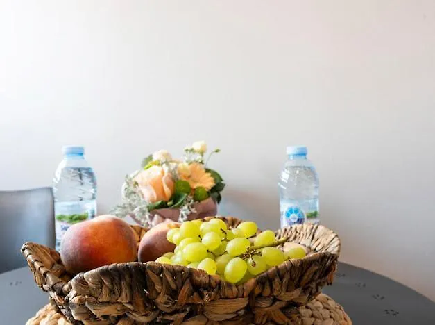 Lovely 1-Bedroom Apartment In The Center Of Sofia 0*,